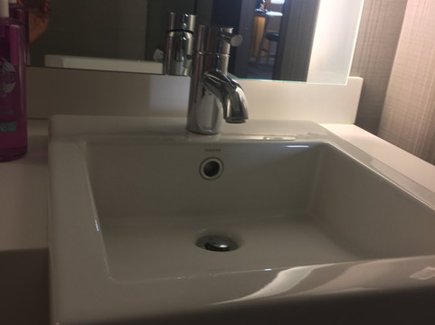 Coast Prince George Hotel by APA主图