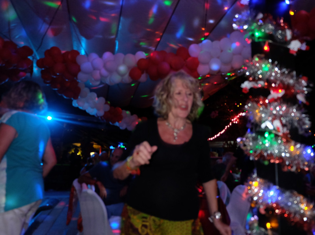 Souan Son Beach Resort & Restaurant主图