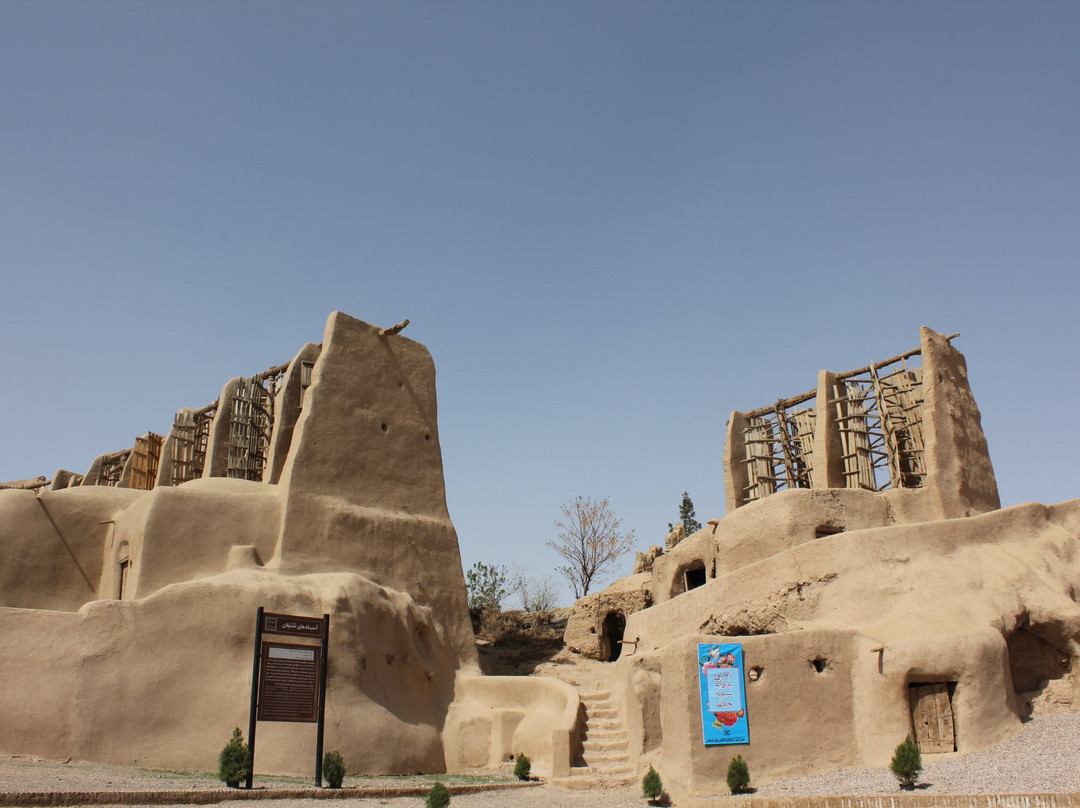 Nashtifan Windmills景点图片