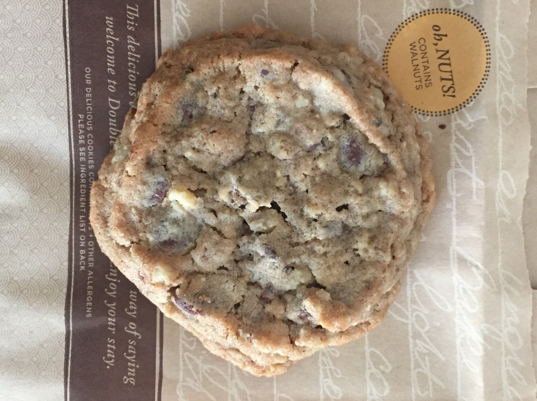 比弗顿希尔顿逸林酒店主图