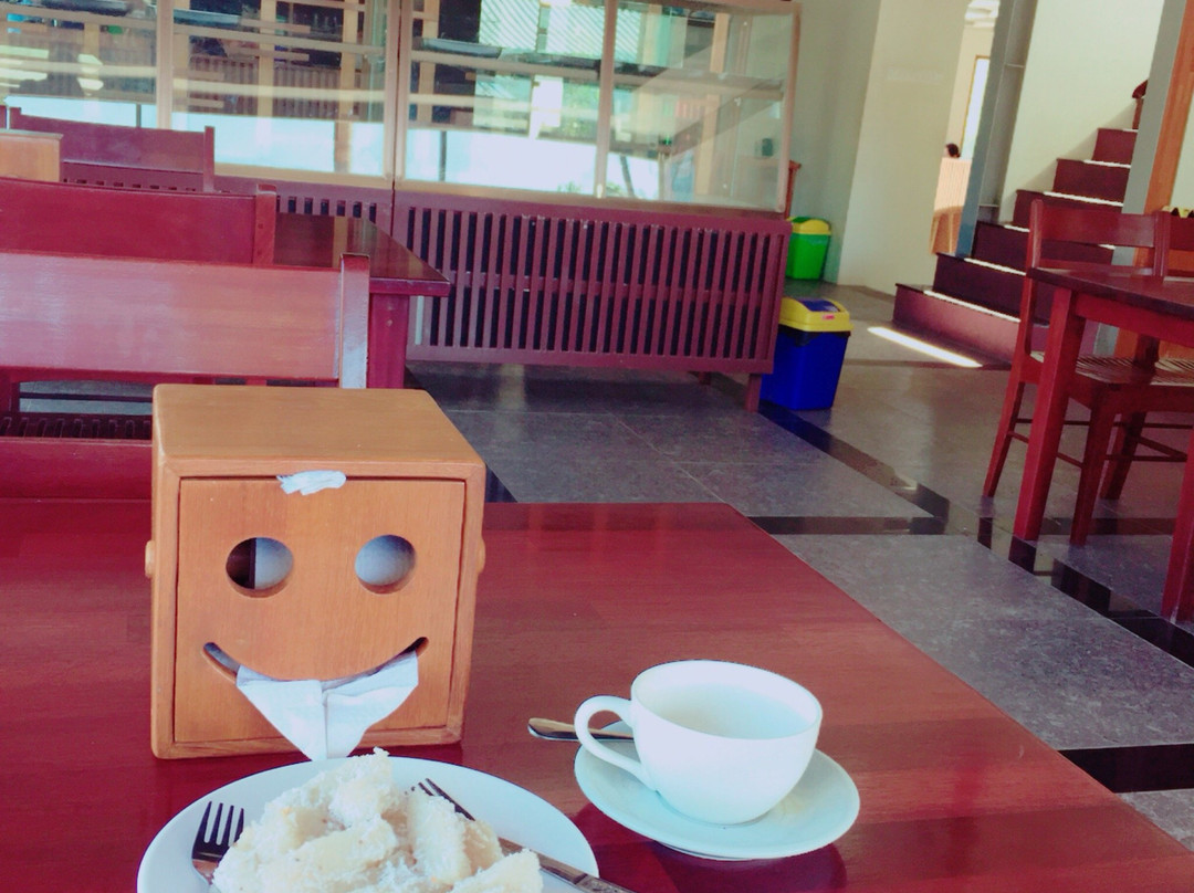 Happy Chaungtha Motel主图