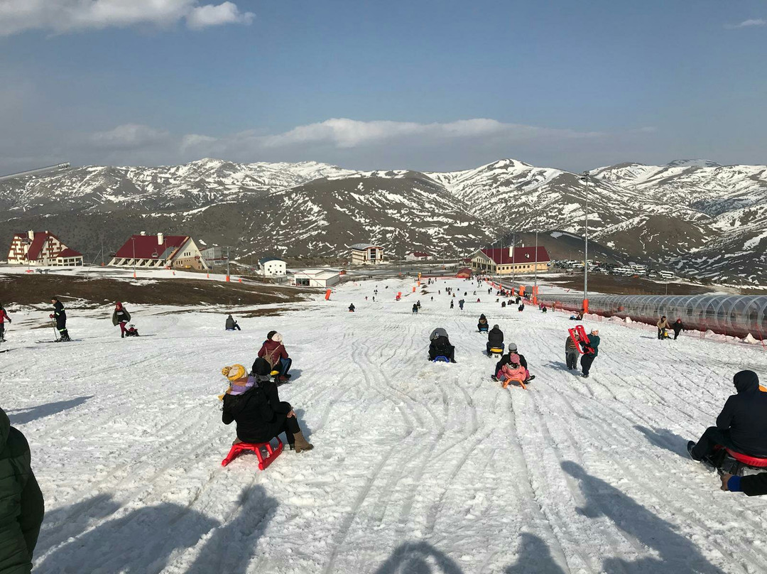 Yildiz Dagi Kis Sporlari Turizm Merkezi景点图片