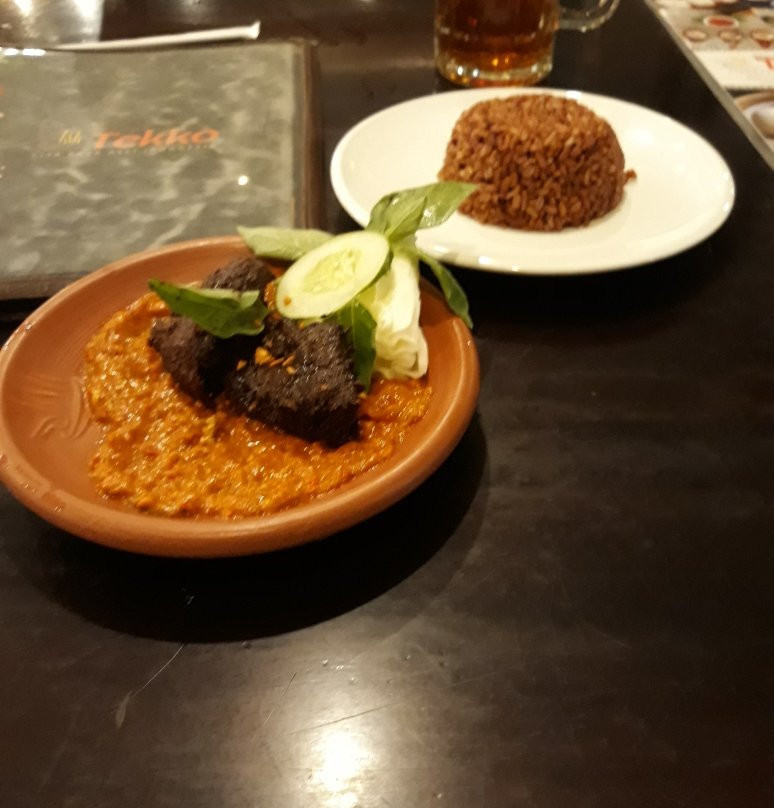 Tapos餐馆和美食-Warung Tekko