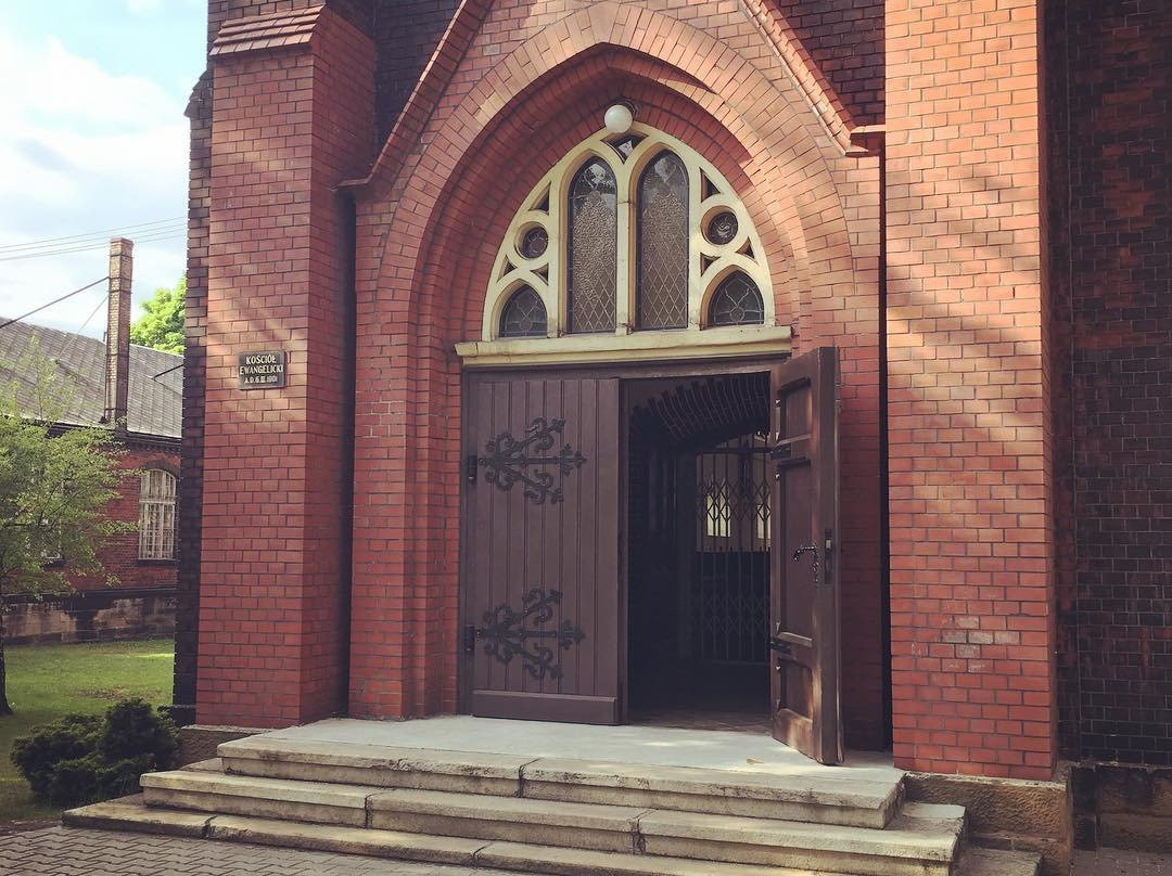 Savior Lutheran Church-卡托维兹必去景点