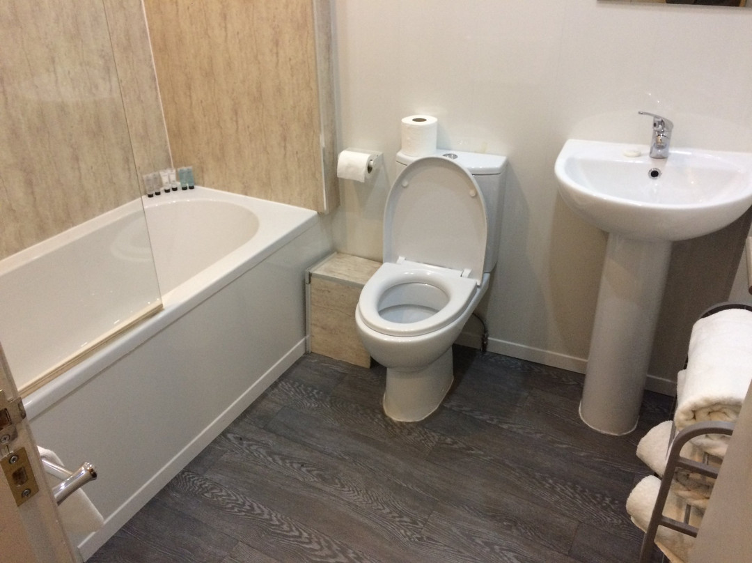 哈德斯菲尔德酒店主图