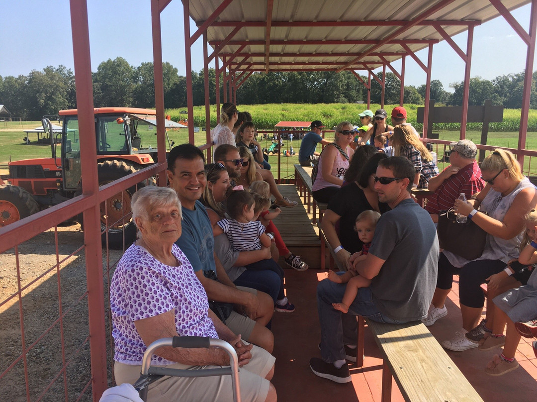 Warbington Farms-卡明必去景点