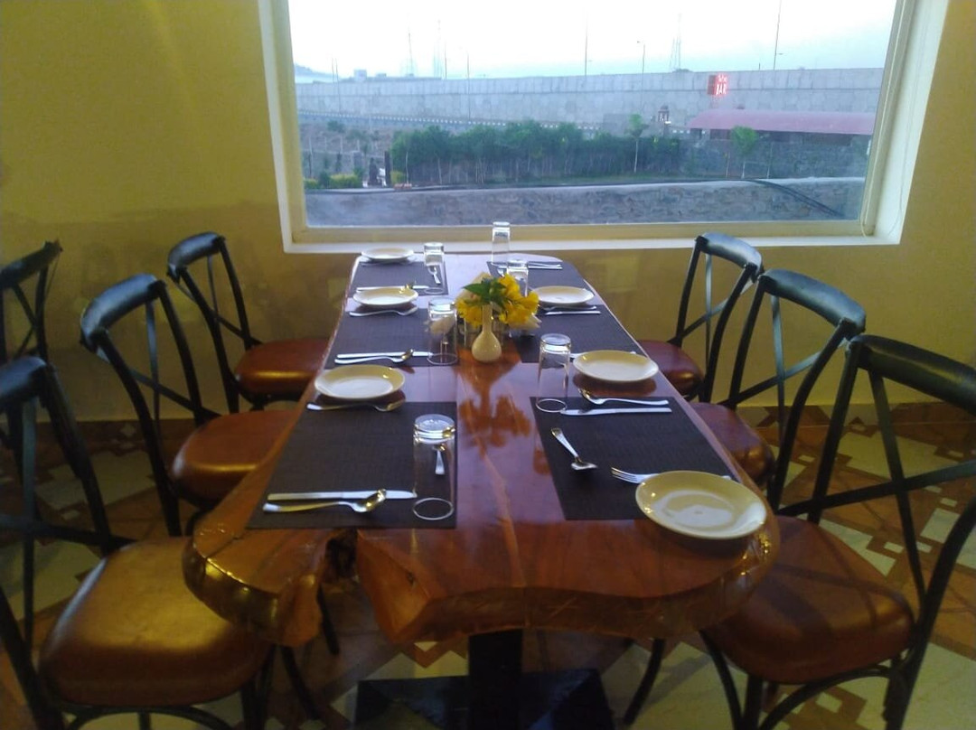 Garh Girvar A Unit of T.J.S Hotels