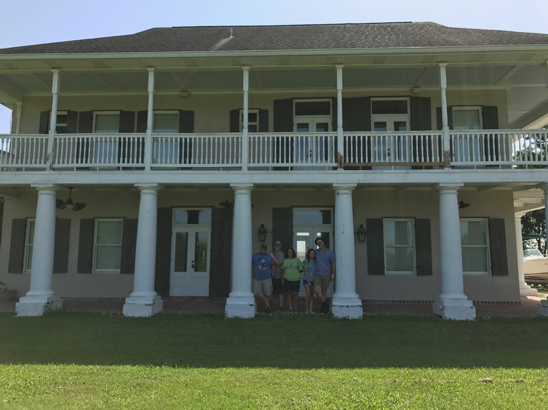Bayou Belle Plantation Bed & Breakfast