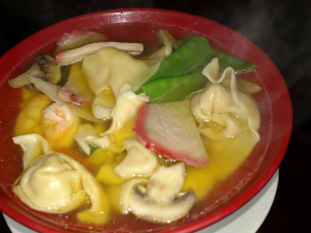 Lucky Palace Chinese Restaurant