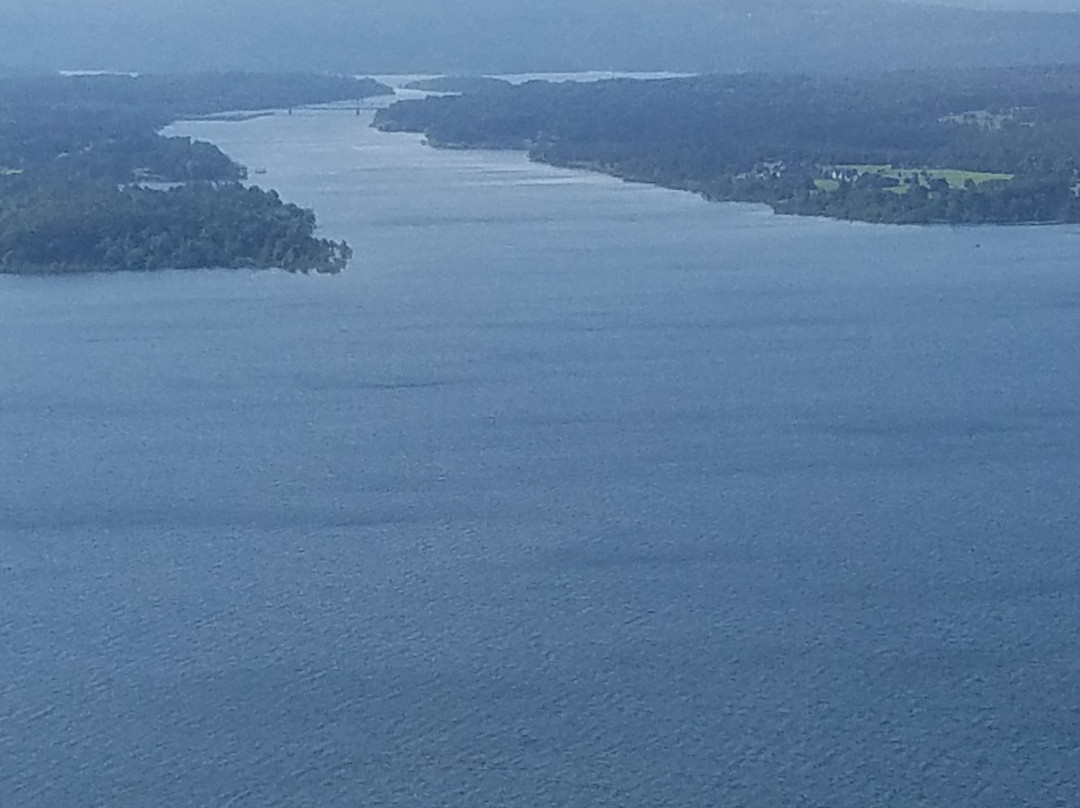 Greers Ferry Lake景点图片