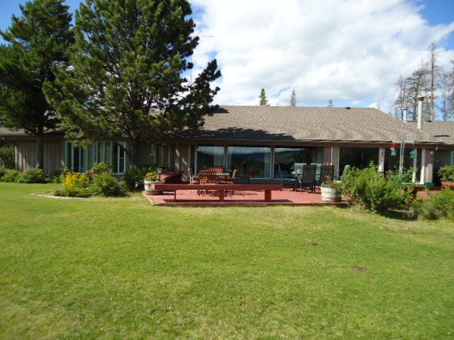 Logan Lake酒店住宿-Highland House Ranch B&B & Bale