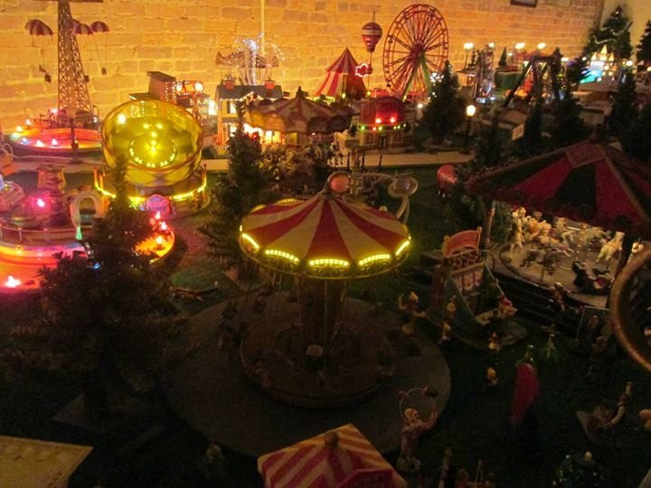 Winterwalk Train Shop & Display景点图片