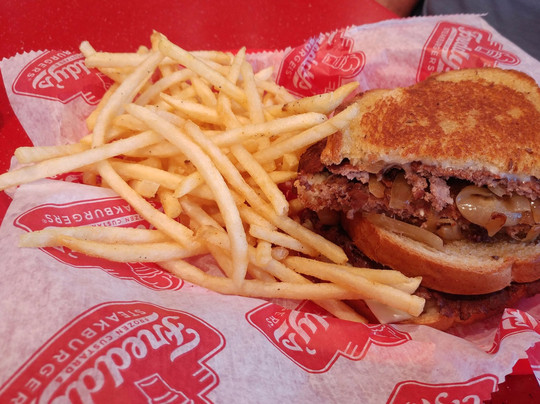 Freddy's Frozen Custard & Steakburgers