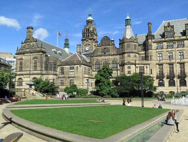 Sheffield Town Hall景点图片