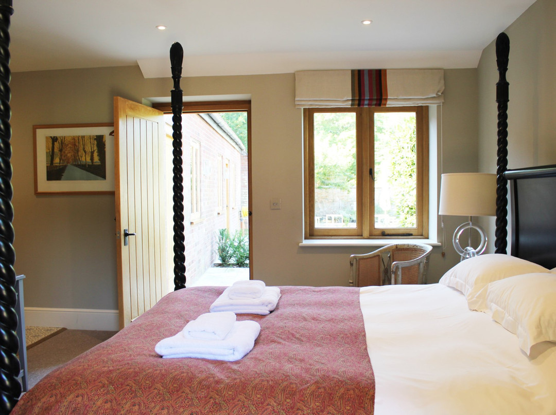 Chippenham Park Kitchen Garden Rooms主图