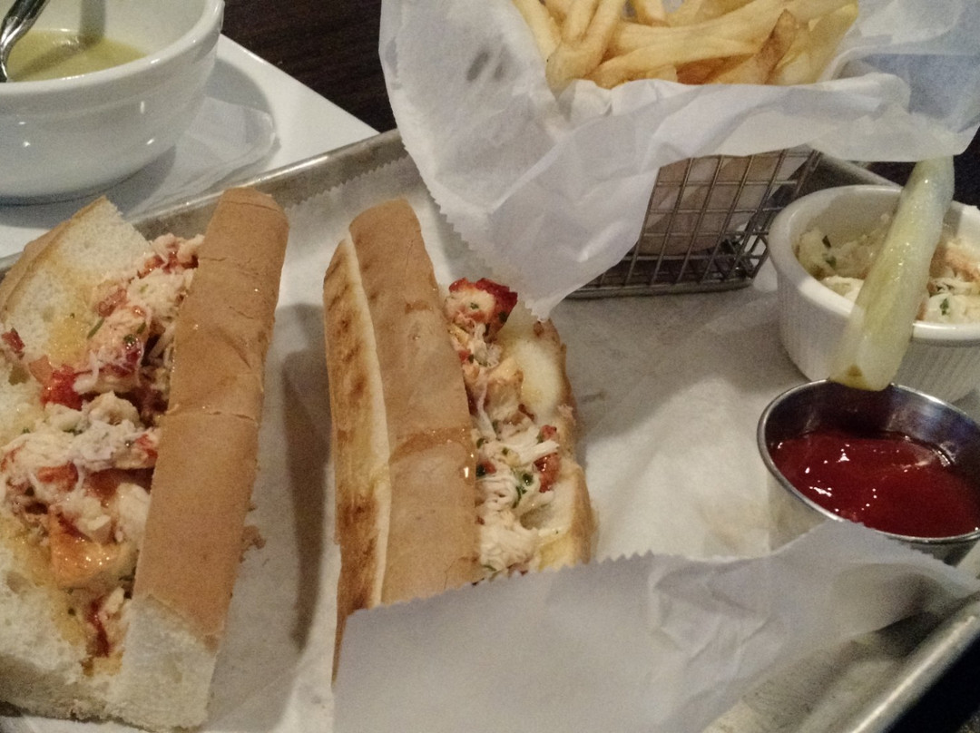 Station House Bar And Grille