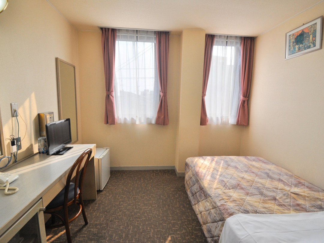 Tamana Business Hotel Suzuka主图