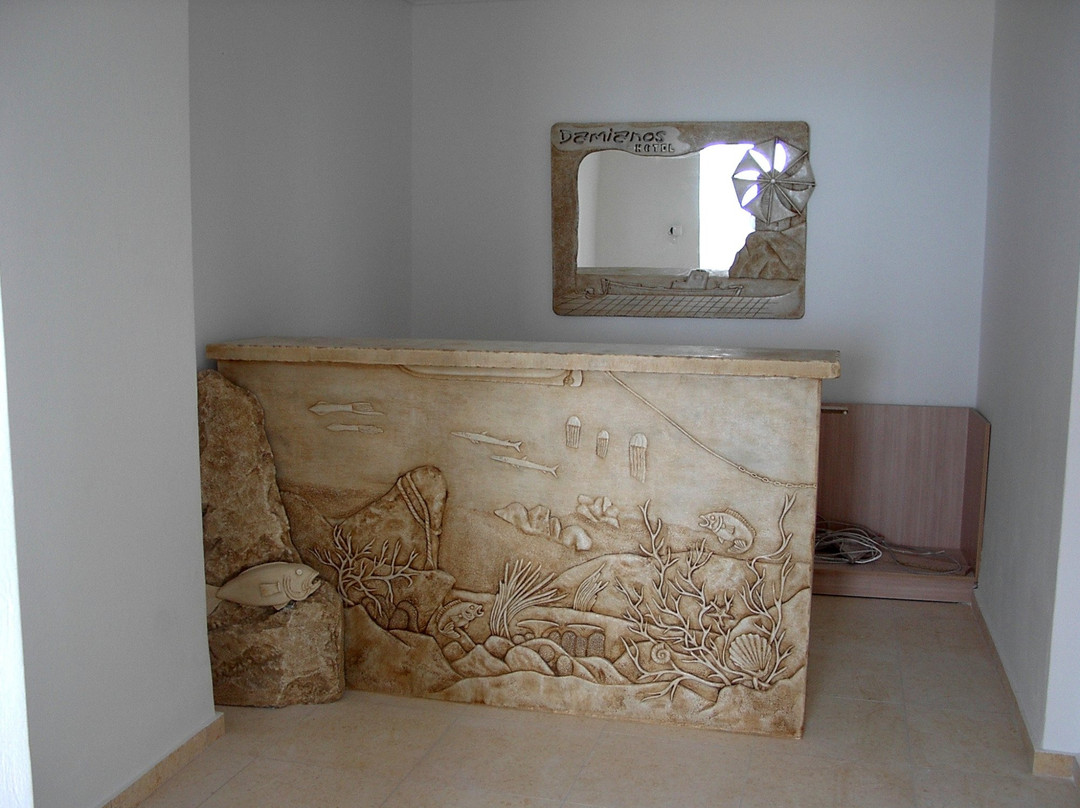 Hondrogiannis Marble Art景点图片