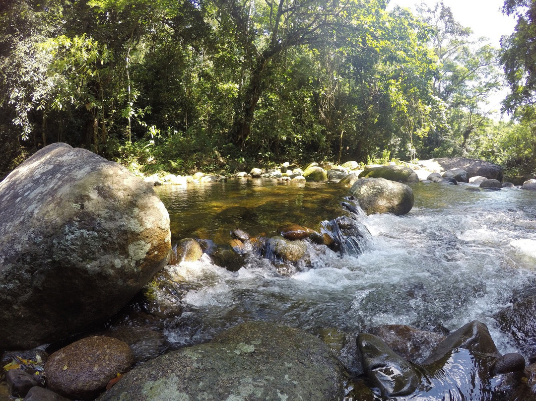 Poco das Andorinhas Waterfall景点图片