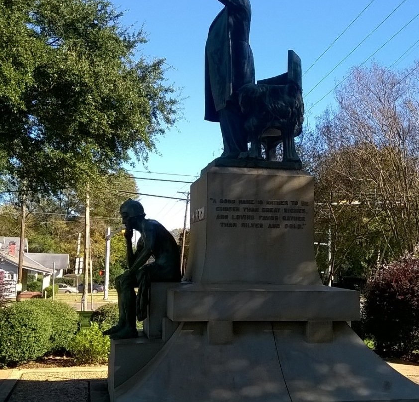 John H Reagan Monument-Palestine必去景点