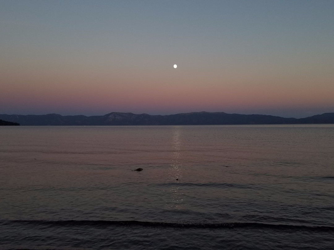 Commons Beach Park-塔霍城必去景点