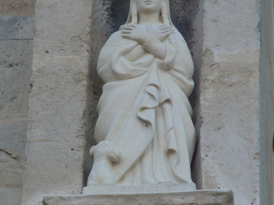 Eglise Saint-Aquilin景点图片