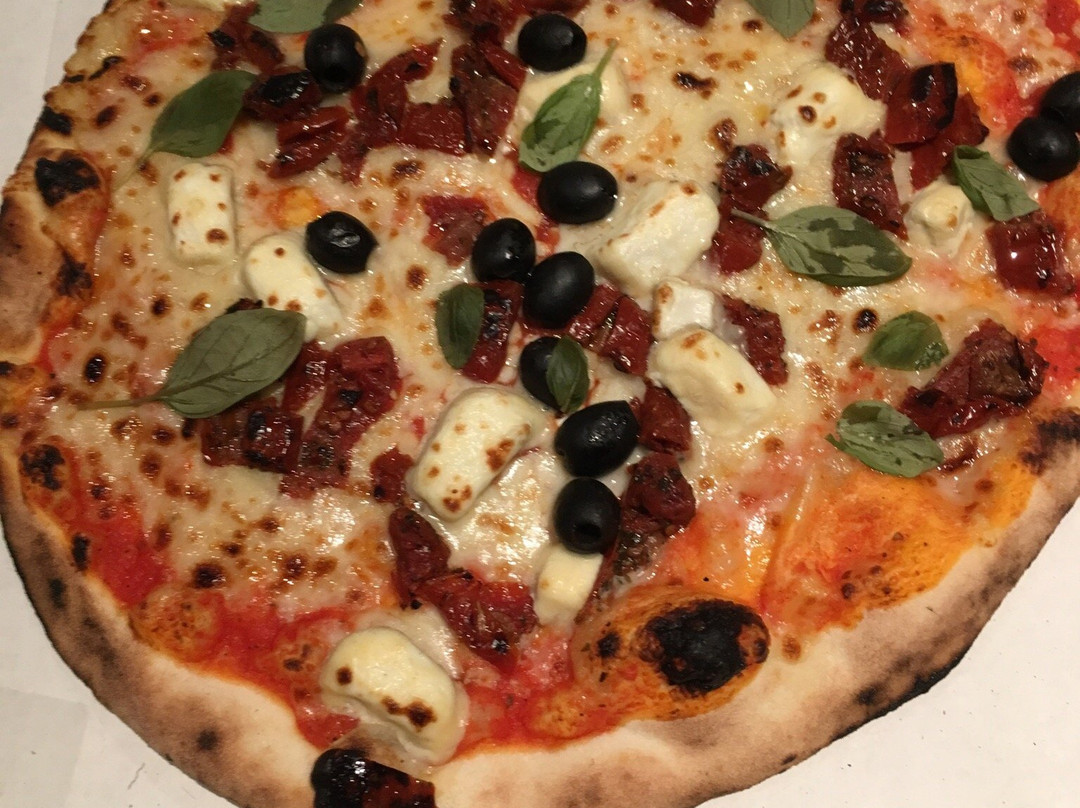 Volstroff餐馆和美食-Oh ! Ché Pizza