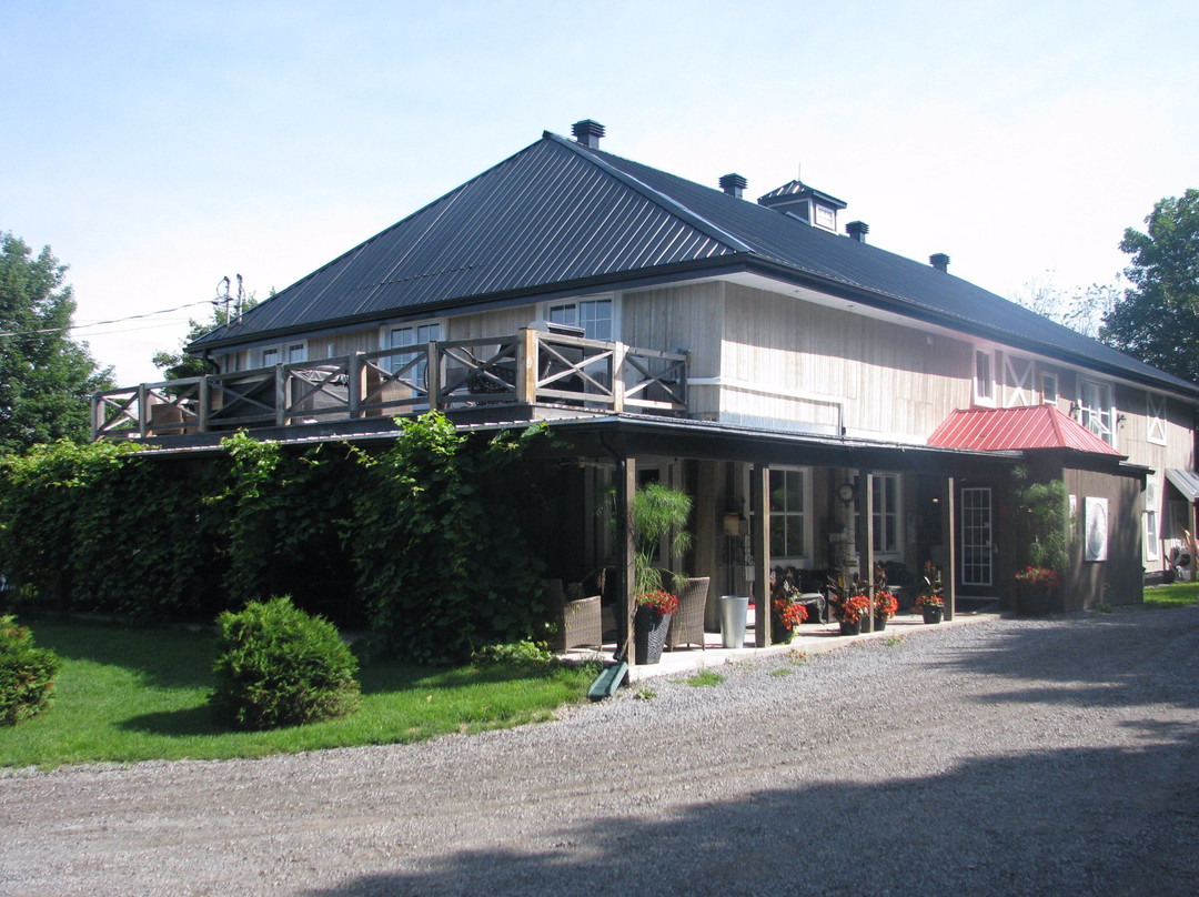 Saint-Pierre-de-l'lle-d'Orleans酒店住宿-Auberge La Grange de l'Ile