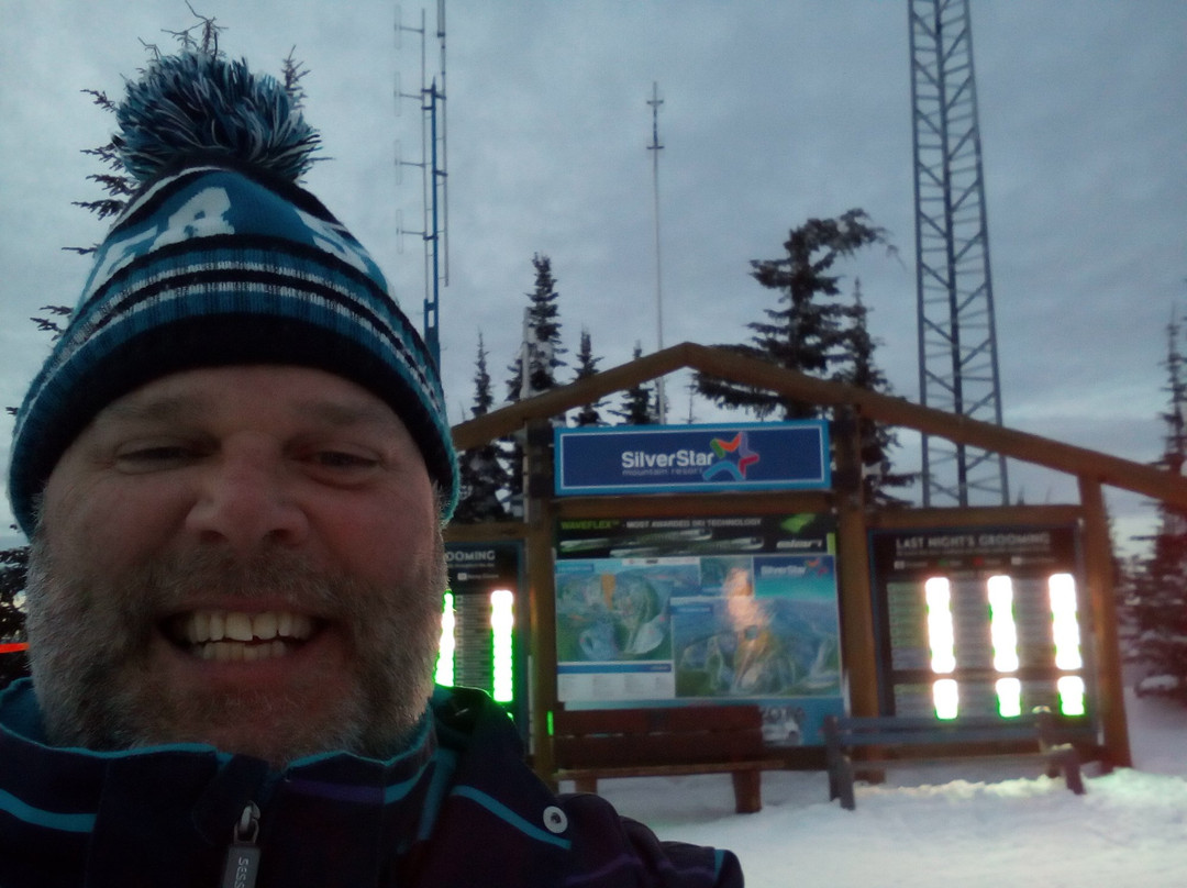 Silver Star  SameSun Ski Lodge