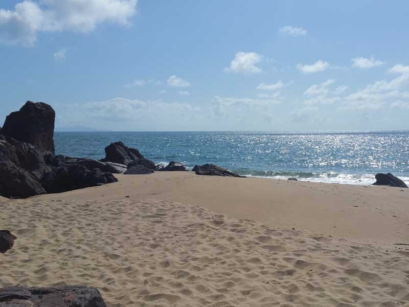 Lamberts Beach景点图片