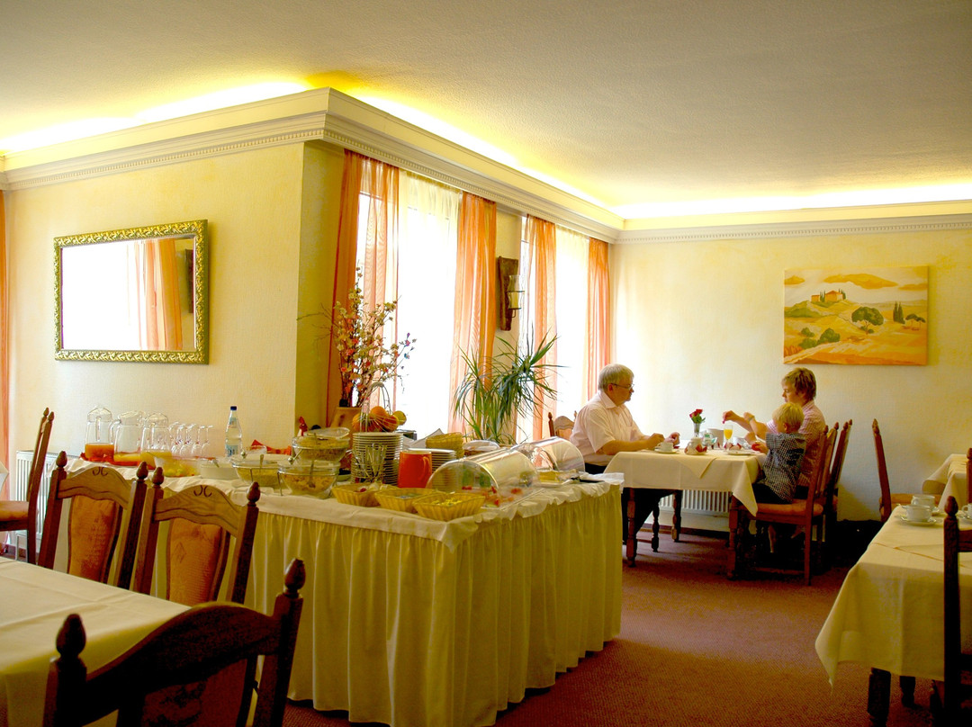 施万祖姆诺恩酒店主图