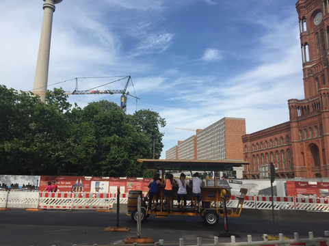 Gullivers Sightseeing-柏林必去景点