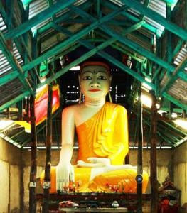 Kuakata Buddhist Temple景点图片
