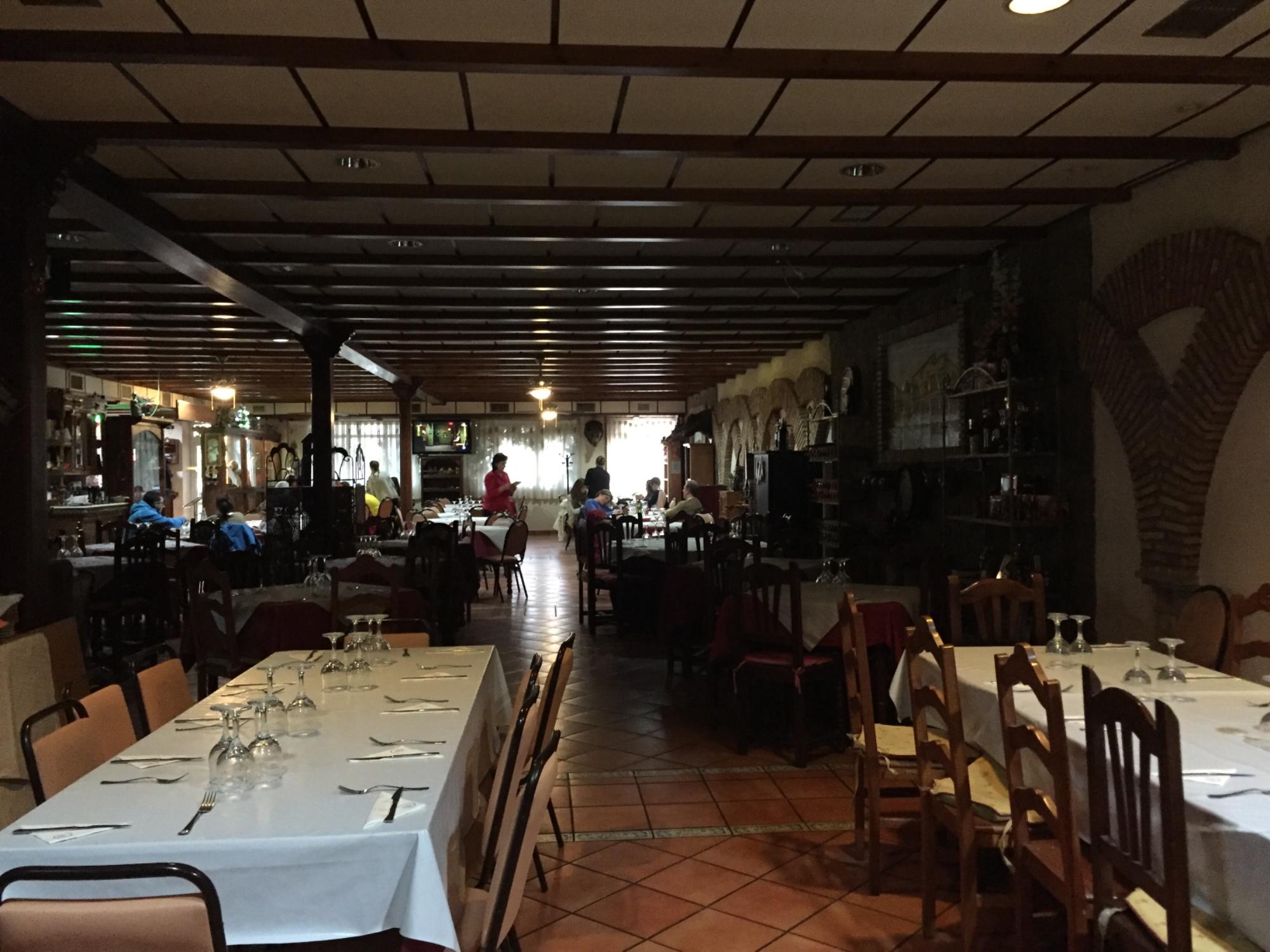 Arcojalon-餐饮