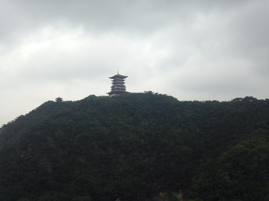 一鼎大酒店主图