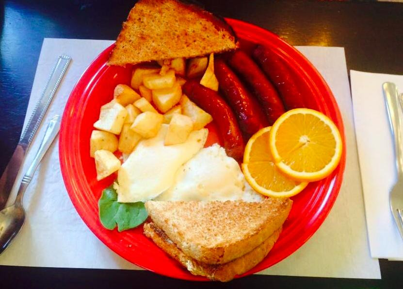 Petty Harbour餐馆和美食-Lester's Country Kitchen