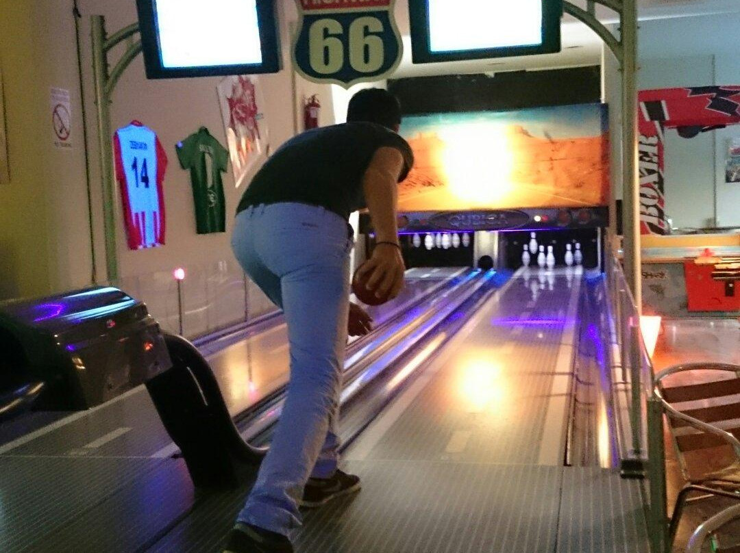 Escape Land-卡马里必去景点