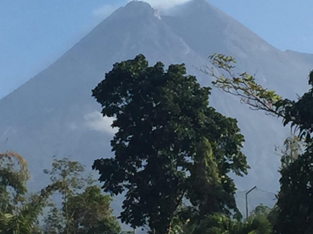 Merapi Golf Yogyakarta景点图片