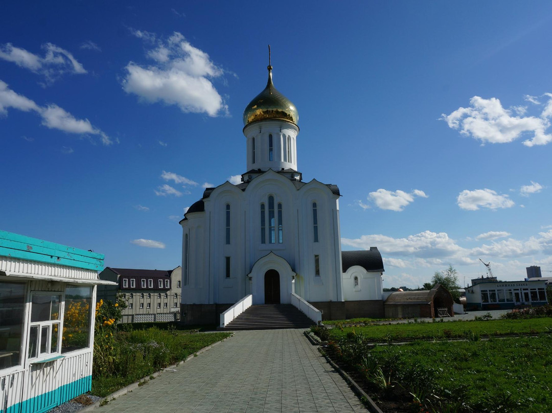 Tolmachevo旅游景点-Church in Honor of the Holy New Martyrs and Confessors of Russia