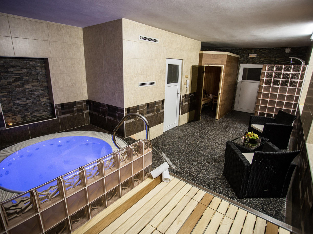 Hotel Bon主图