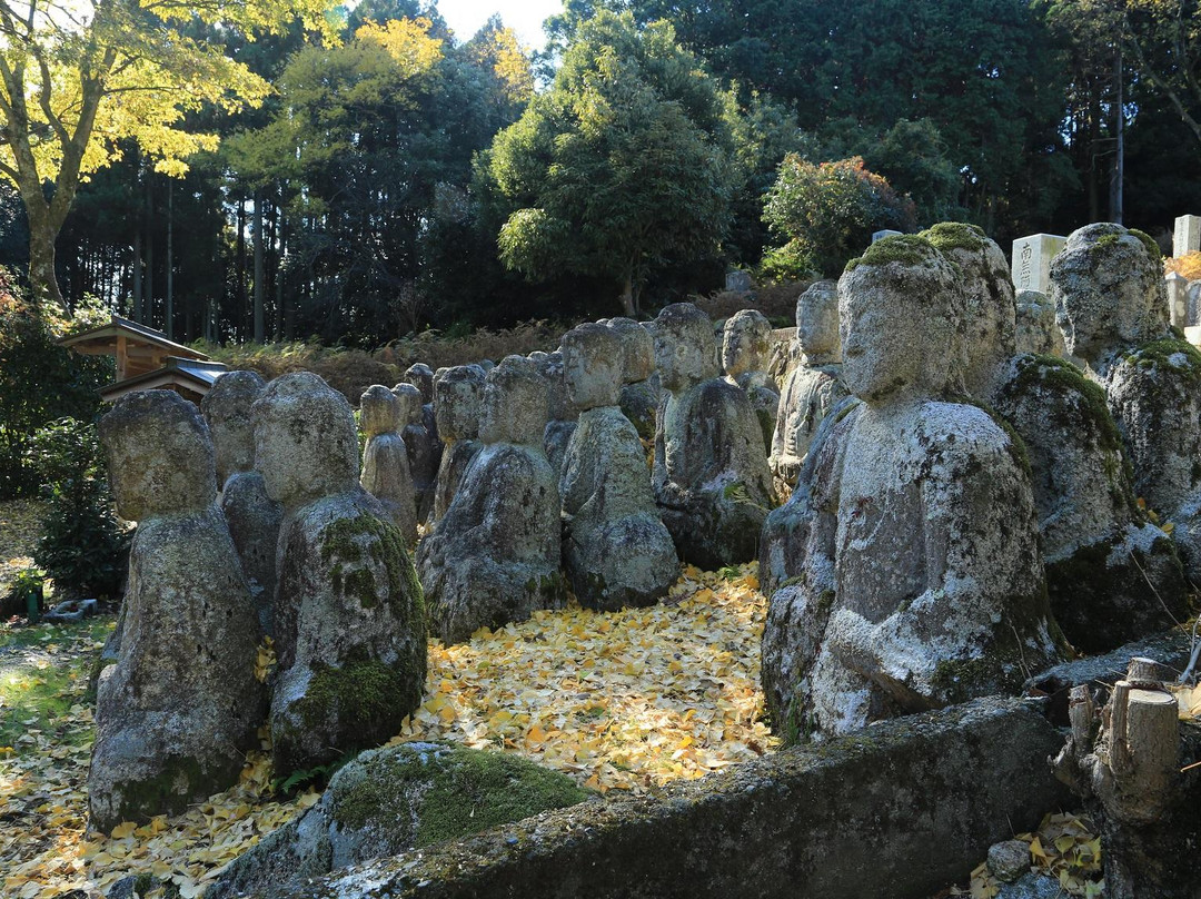 Ukawa Shijuhattai Sekibutsugun-高岛市必去景点