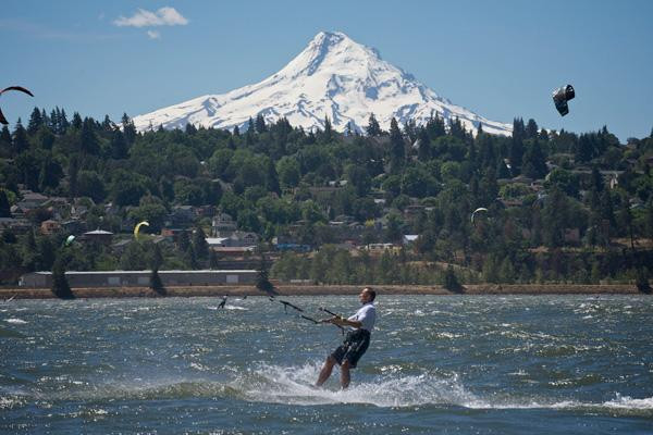 Cascade Kiteboarding-胡德里弗必去景点