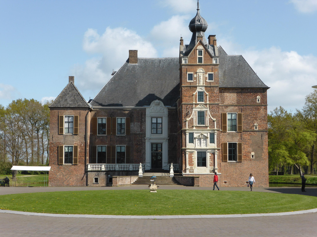 Castle Cannenburch-Vaassen必去景点