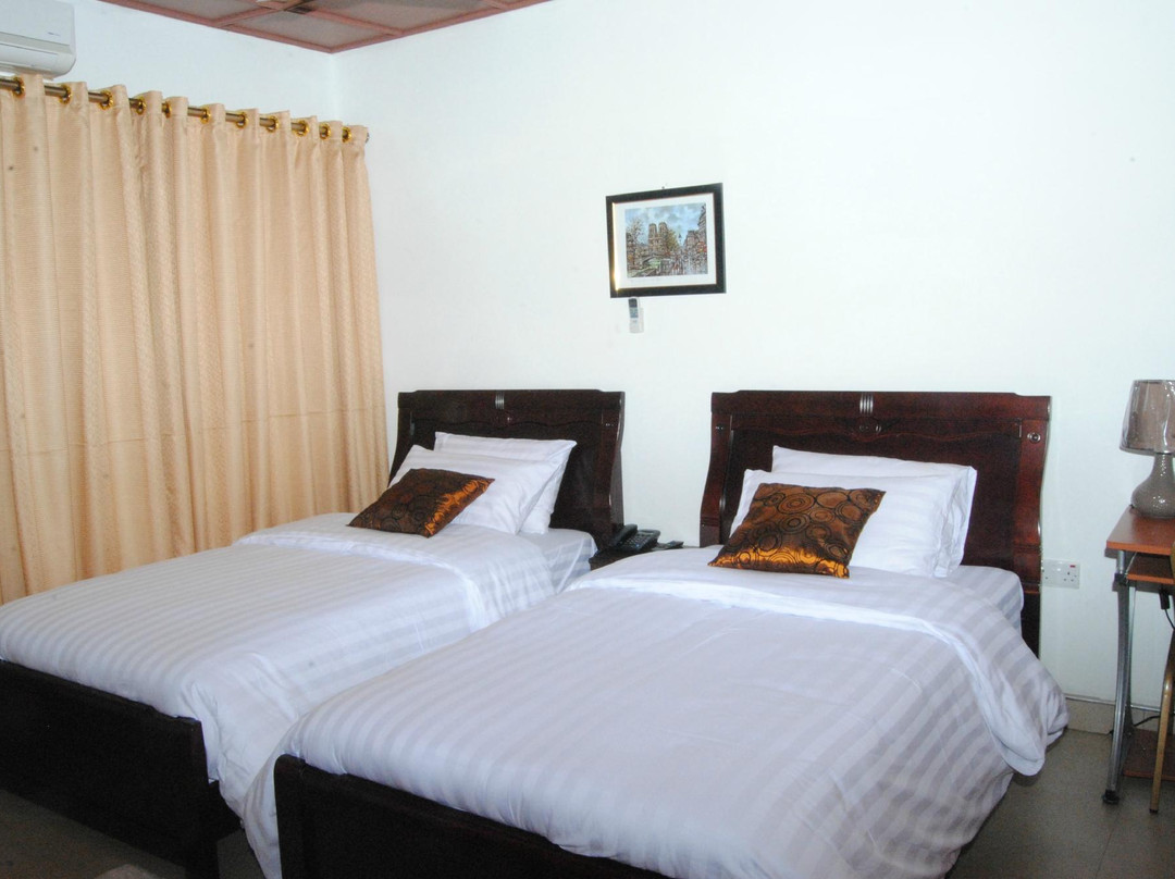 Anwia Nkwanta酒店住宿-Okumah Hotel