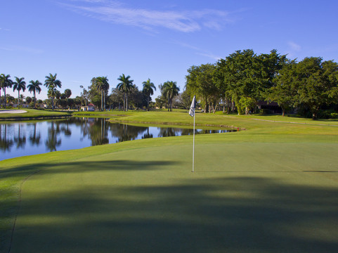 Shula's Golf Club-迈阿密湖必去景点