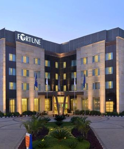 Fortune Park Orange酒店图片