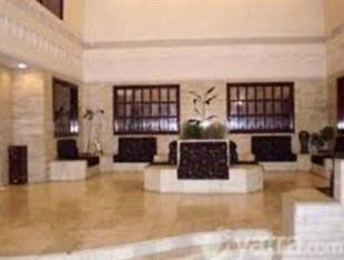 Hotel Surbhi Palace主图