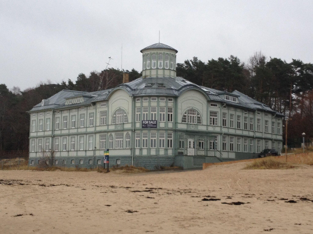 Former bath-house of E.Racene-尤尔马拉必去景点