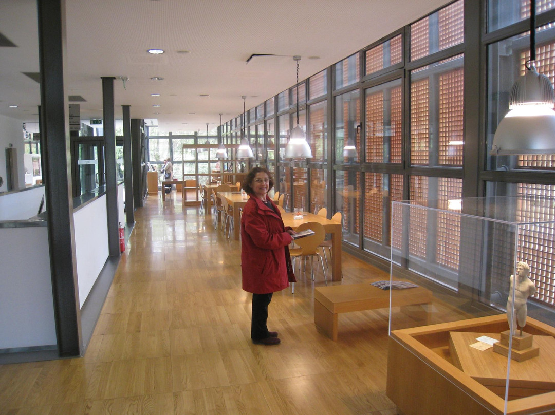 The Cultural Center of Aristotle's School-Naousa必去景点