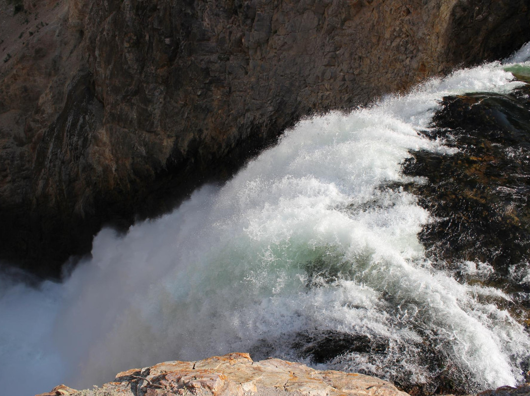 黄石下瀑布-黄石国家公园必去景点